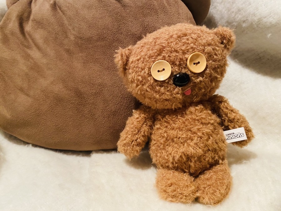 ミニオンのティムが全長20cmのビックサイズぬいぐるみチャームに